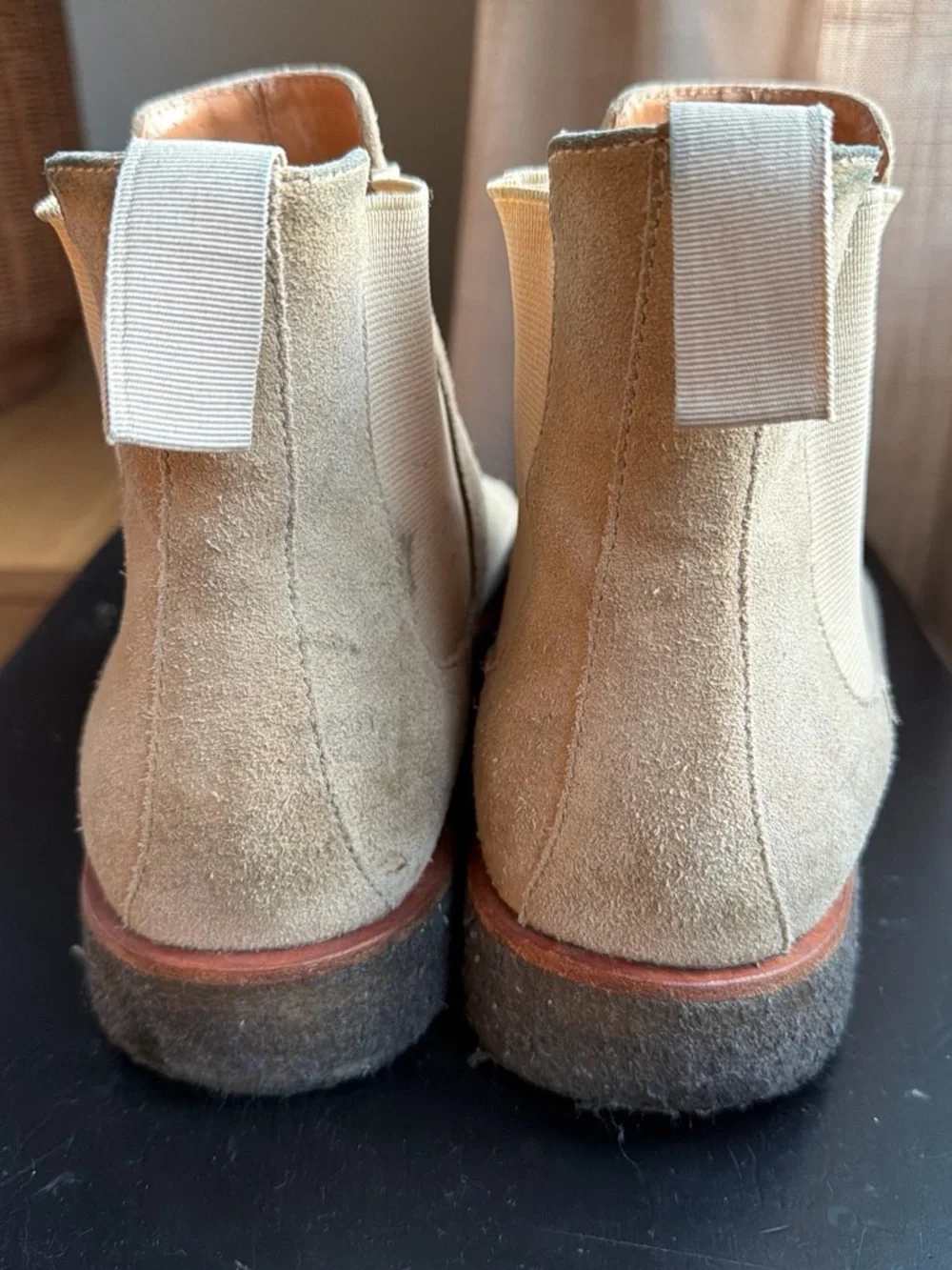 Suede Chukka Boots in Light Beige